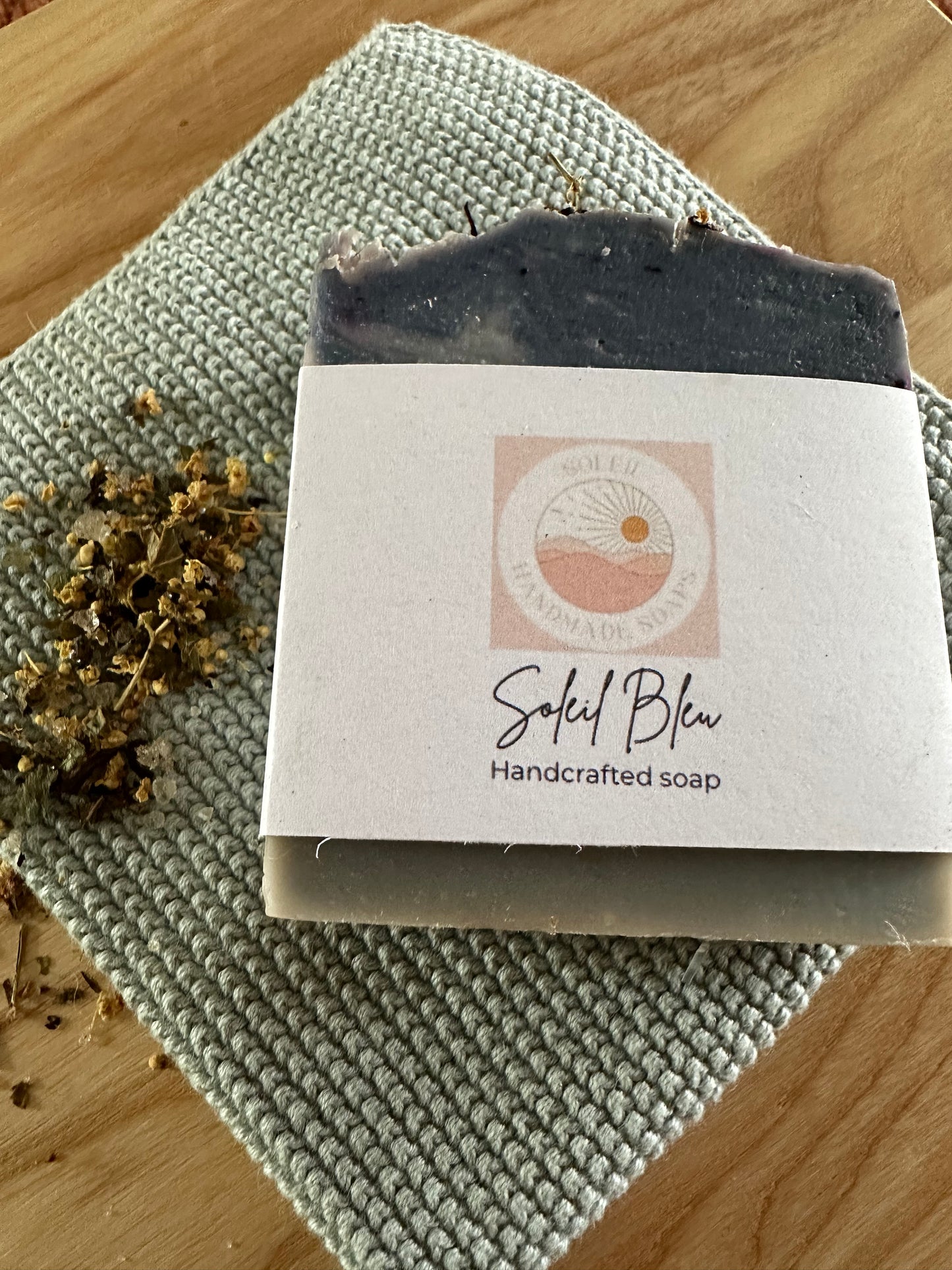 Soleil Bleu – Artisan Botanical Soap (120g)